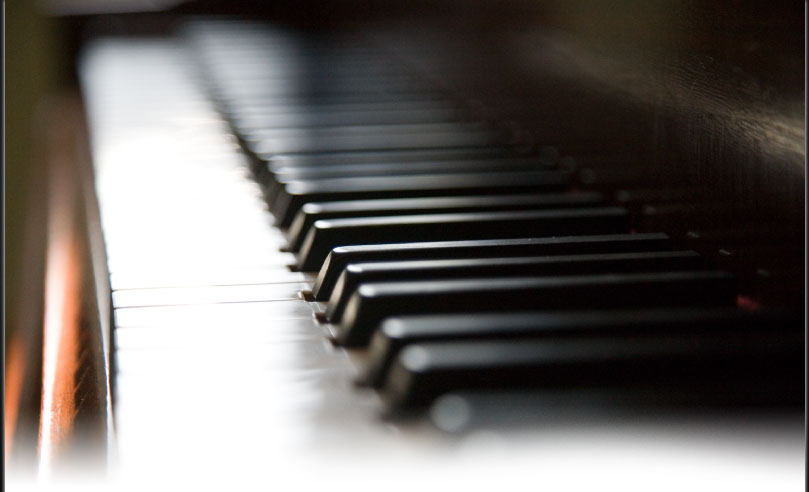 pianos.jpg